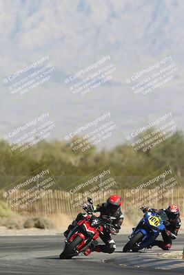 media/Oct-30-2025-Racers Edge (Thu) [[dabbdaf680]]/3-B Group/Session 2 Turn 2/